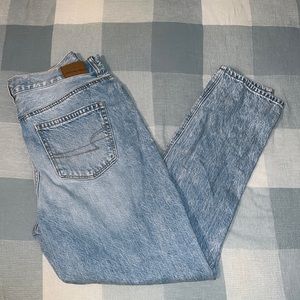 American Eagle Mom Jeans
